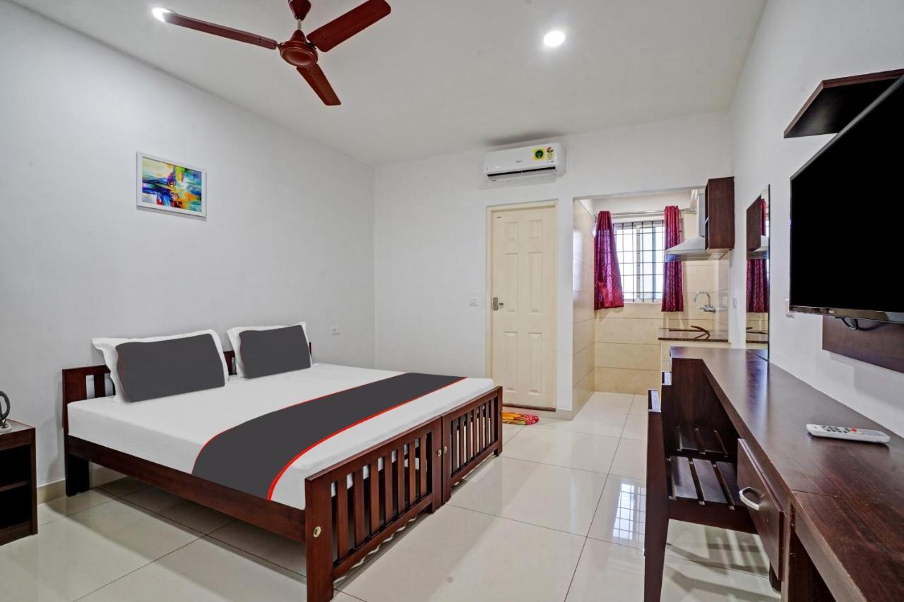 Collection O White House Pearl Hotel Kochi ภายนอก รูปภาพ